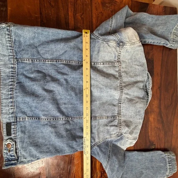 STS Blue Womens Distressed Denim Trucker Jacket Light Wash Blue Cotton Size M - Picture 7 of 8